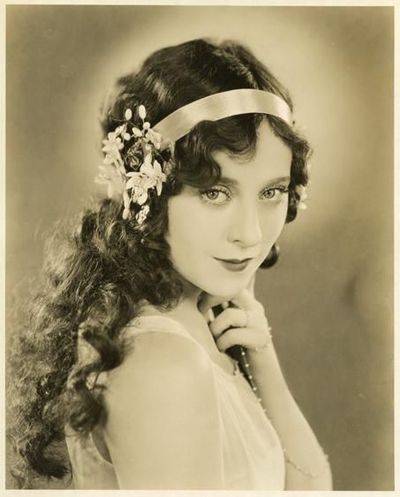 1920s hairstyles 1920s-hairstyles-53-17