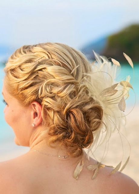 Beach wedding hairstyles beach-wedding-hairstyles-41-4