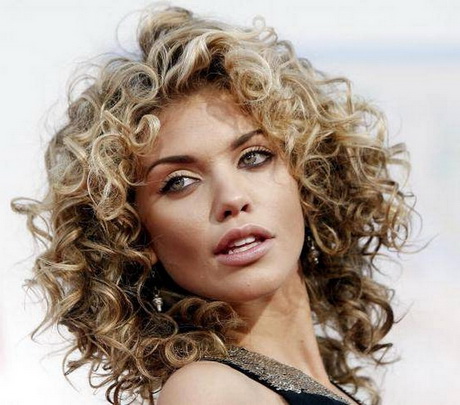 Best cuts for curly hair best-cuts-for-curly-hair-94-5