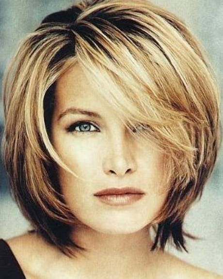 Best short hairstyles for women over 40 best-short-hairstyles-for-women-over-40-34-18