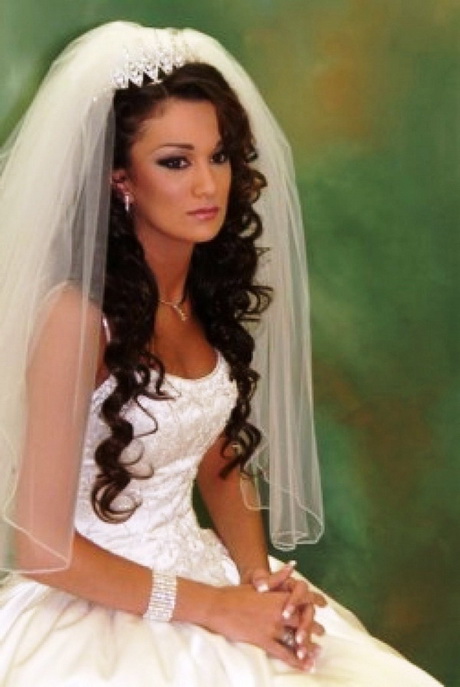Bridal hairstyles for long hair with veil bridal-hairstyles-for-long-hair-with-veil-52_14
