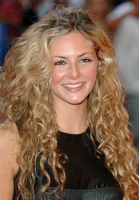 Curly cute hairstyles curly-cute-hairstyles-73-2