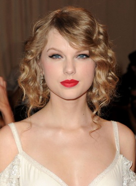 Curly hair hairstyle curly-hair-hairstyle-65-9