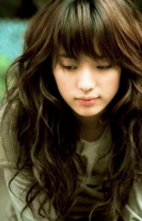 Curly hairstyle with bangs curly-hairstyle-with-bangs-10-8