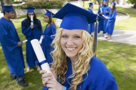 Curly hairstyles for graduation curly-hairstyles-for-graduation-97-15