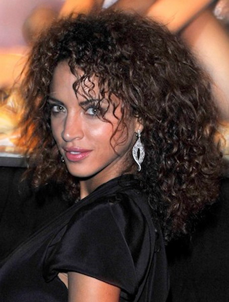 Curly hairstyles for natural curls curly-hairstyles-for-natural-curls-96_14