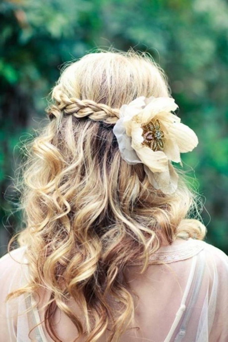 Curly hairstyles for weddings curly-hairstyles-for-weddings-53-13