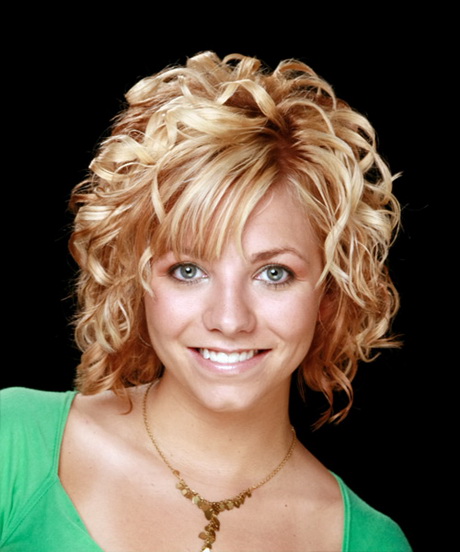 Curly prom hairstyles for short hair curly-prom-hairstyles-for-short-hair-80_4
