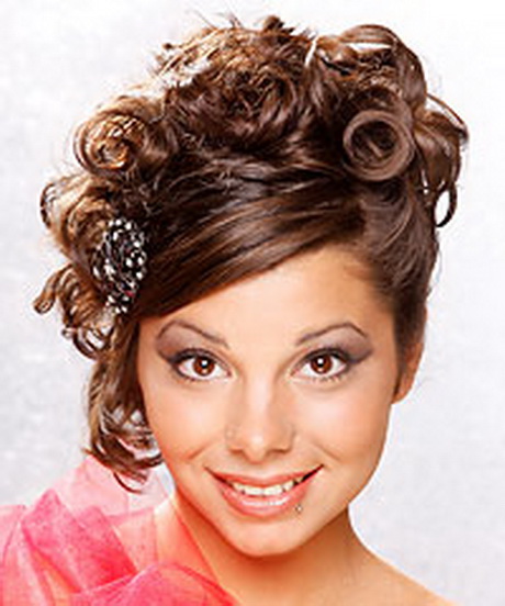Curly prom hairstyles for short hair curly-prom-hairstyles-for-short-hair-80_8