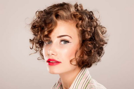 Curly short hairstyles women