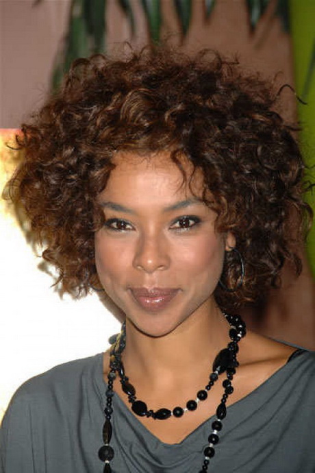 Curly short hairstyles women curly-short-hairstyles-women-92_19