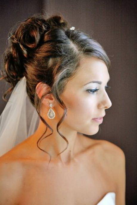 Curly updo hairstyles for weddings curly-updo-hairstyles-for-weddings-39_19