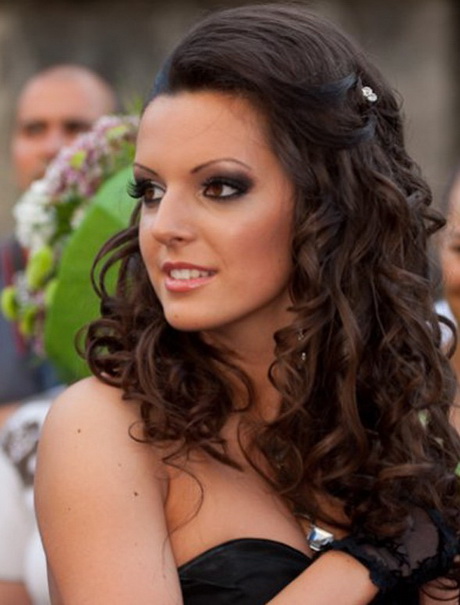Cute curly hairstyles for prom