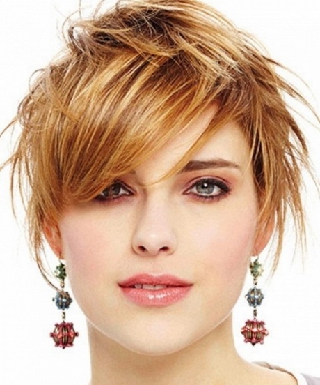 Cute hairstyles for girls with short hair
