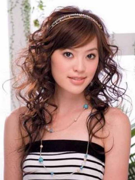 Cute medium curly hairstyles cute-medium-curly-hairstyles-92_10