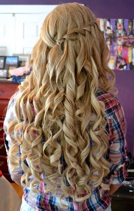 Cute prom hairstyles for long hair 2015 cute-prom-hairstyles-for-long-hair-2015-72_14