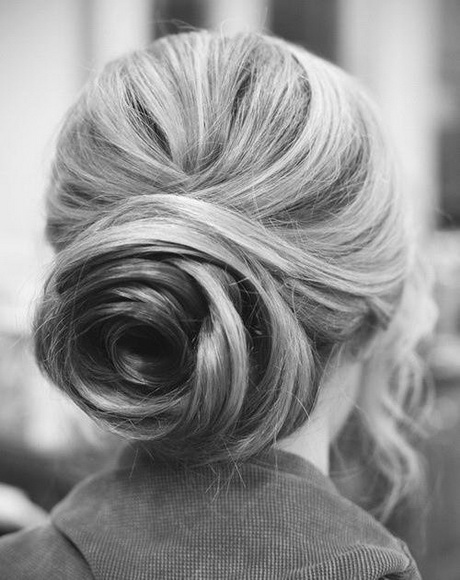 Cute prom hairstyles for long hair 2015 cute-prom-hairstyles-for-long-hair-2015-72_2