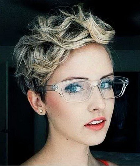 Cute short hairstyles for 2015 cute-short-hairstyles-for-2015-88_14