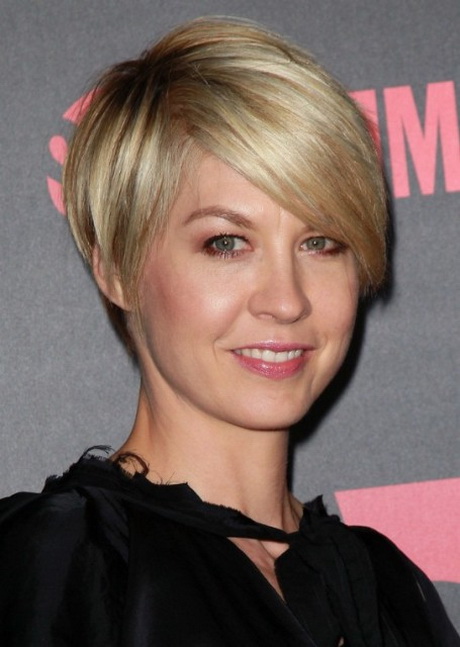 Easy short hairstyles for women easy-short-hairstyles-for-women-20-3