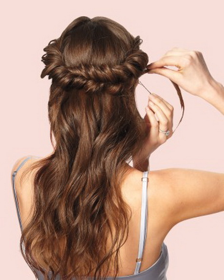 Easy to do prom hairstyles easy-to-do-prom-hairstyles-92-13