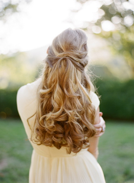 Elegant wedding hairstyles for long hair