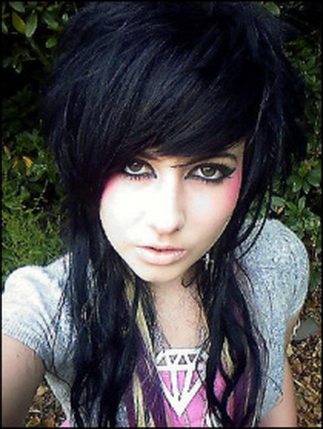 Emo hairstyles for girls with long hair emo-hairstyles-for-girls-with-long-hair-23-11