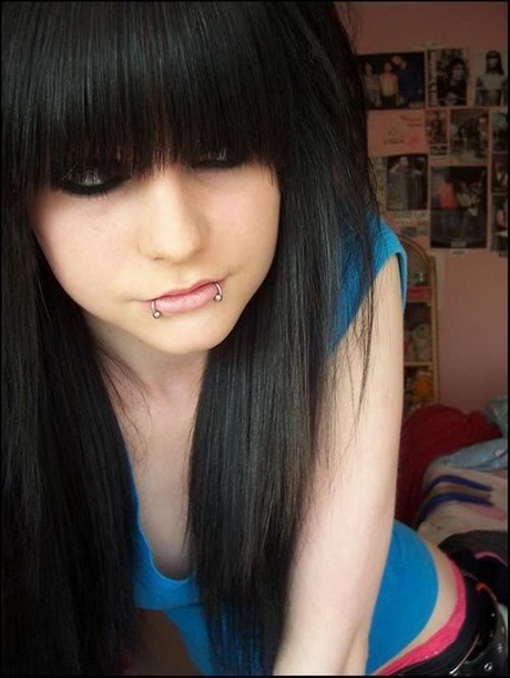 Emo hairstyles for girls with long hair emo-hairstyles-for-girls-with-long-hair-23-12