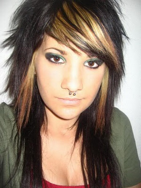 Emo hairstyles for girls with long hair emo-hairstyles-for-girls-with-long-hair-23-14
