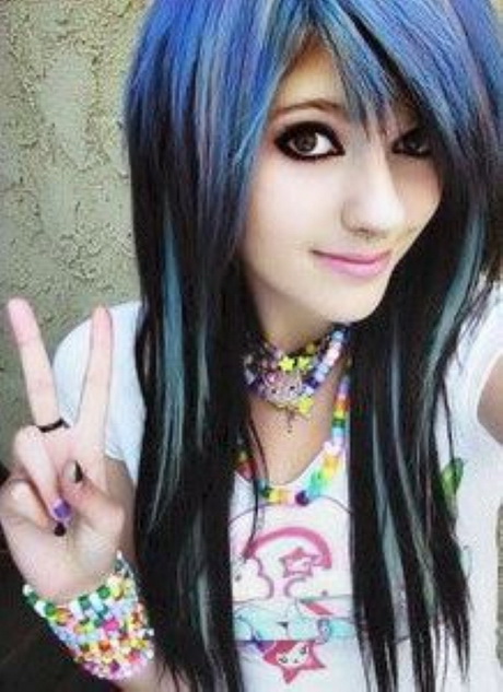 Emo hairstyles for girls with long hair emo-hairstyles-for-girls-with-long-hair-23-15