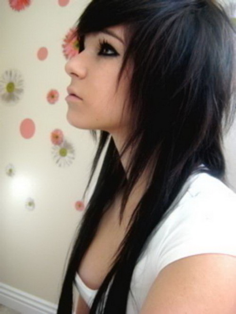 Emo hairstyles for girls with long hair emo-hairstyles-for-girls-with-long-hair-23-3