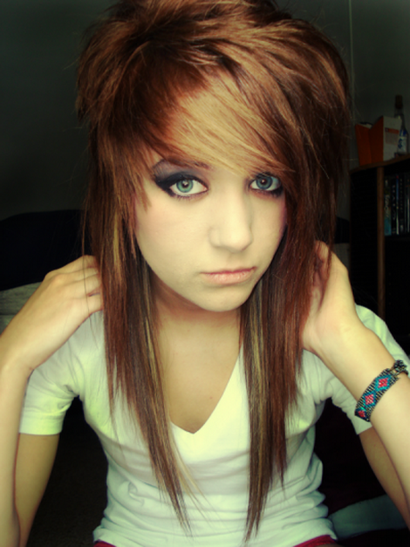 Emo hairstyles for girls with long hair emo-hairstyles-for-girls-with-long-hair-23