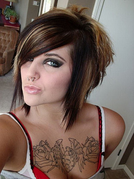 Emo hairstyles for girls with short hair emo-hairstyles-for-girls-with-short-hair-04_12