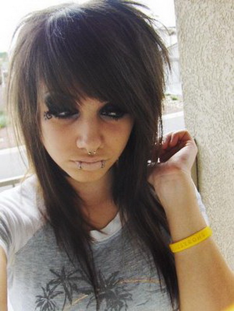 Emo short hairstyles for girls emo-short-hairstyles-for-girls-50-13