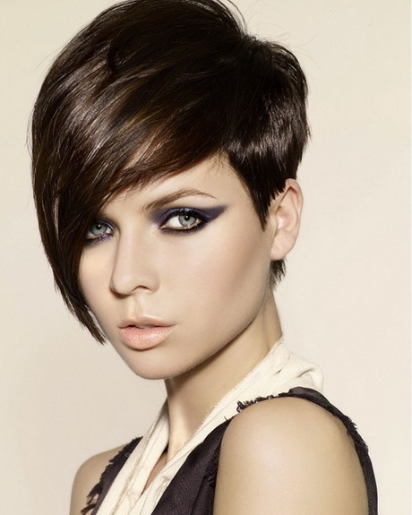 Emo short hairstyles for girls emo-short-hairstyles-for-girls-50-18