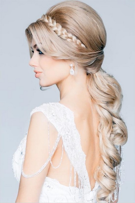 Engagement hairstyles for long hair engagement-hairstyles-for-long-hair-29-7