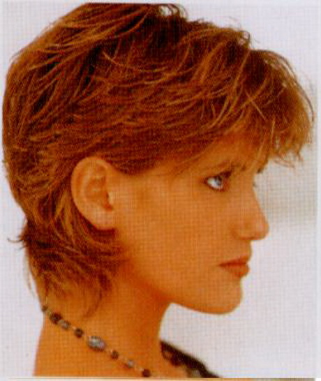Feathered hairstyles for short hair feathered-hairstyles-for-short-hair-03_16