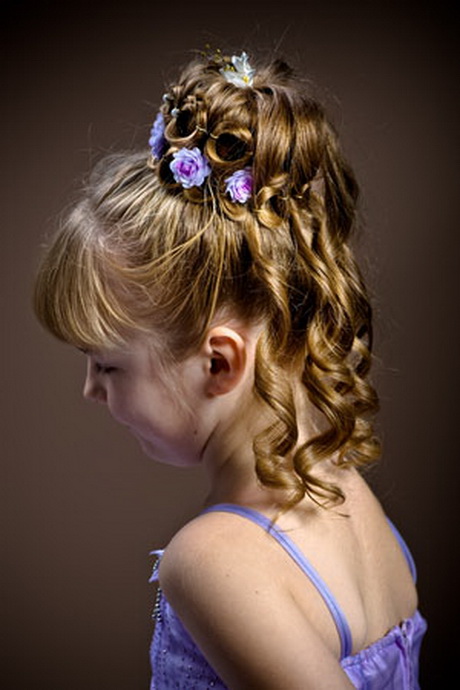Flower girl hairstyles for long hair flower-girl-hairstyles-for-long-hair-17-8
