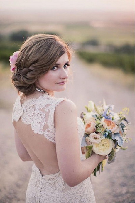 Hairstyles for brides with short hair hairstyles-for-brides-with-short-hair-00_16