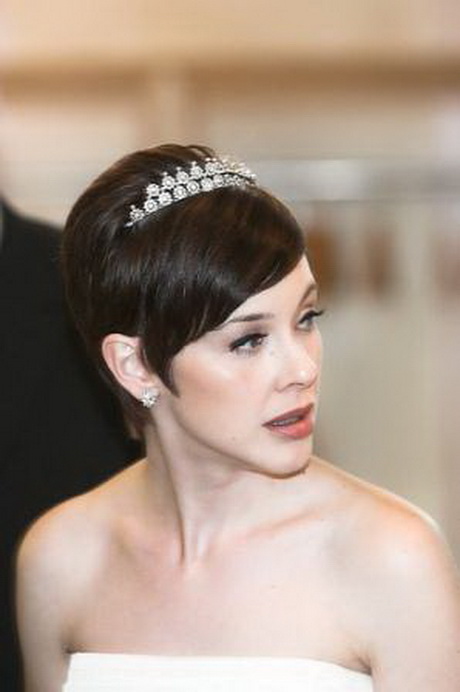 Hairstyles for brides with short hair hairstyles-for-brides-with-short-hair-00_5