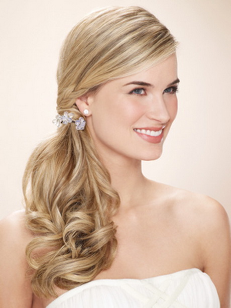 Hairstyles for bridesmaids hairstyles-for-bridesmaids-47