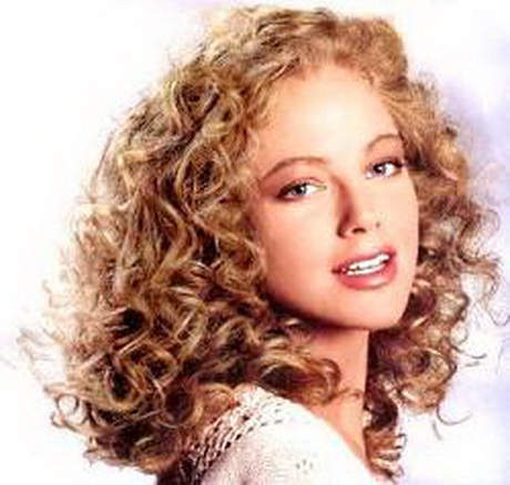 Hairstyles for curly hair 2015 hairstyles-for-curly-hair-2015-49-15