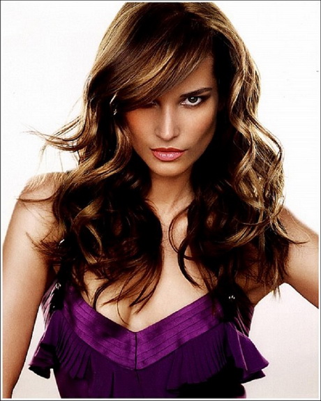 Hairstyles for long curly hair women hairstyles-for-long-curly-hair-women-25-4