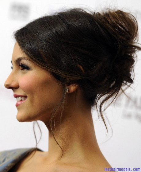 Hairstyles for long hair up styles