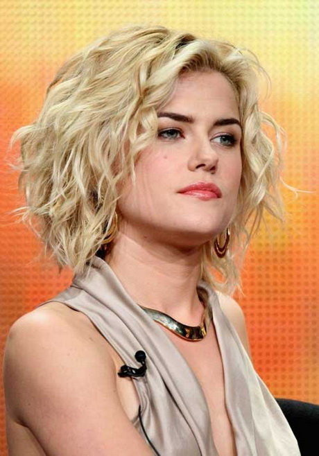 Hairstyles for short hair curly hairstyles-for-short-hair-curly-58_14