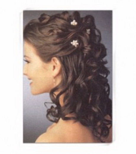 Half up curly prom hairstyles half-up-curly-prom-hairstyles-65_7
