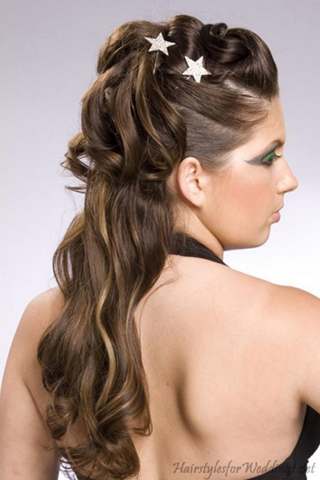Half up hairstyles for long hair half-up-hairstyles-for-long-hair-77-19