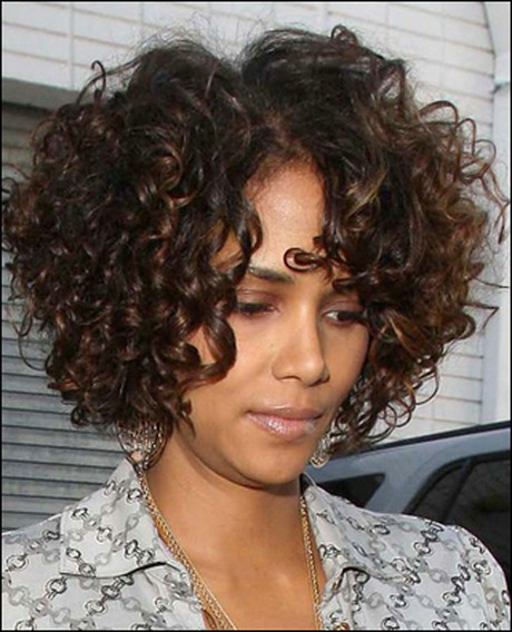 Halle berry curly hairstyles halle-berry-curly-hairstyles-20-20