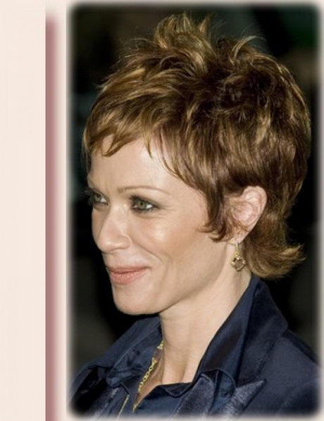 Images of short haircuts for women over 40 images-of-short-haircuts-for-women-over-40-83_3