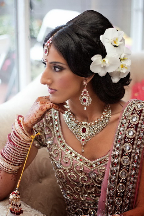 Indian wedding hairstyles for long hair indian-wedding-hairstyles-for-long-hair-94-5