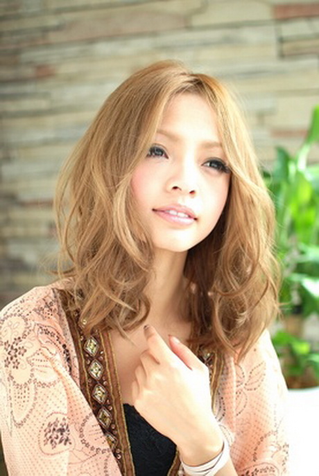 Japanese curly hairstyles japanese-curly-hairstyles-62-5